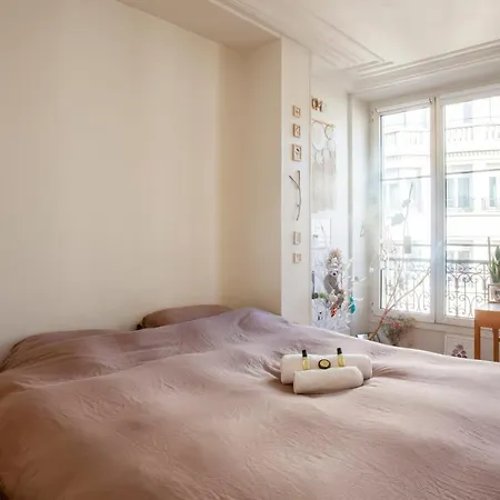 Apartment Super Cozy Apt In Les Halles By Guestready