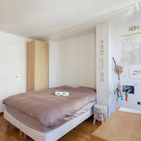 Apartment Super Cozy Apt In Les Halles By Guestready